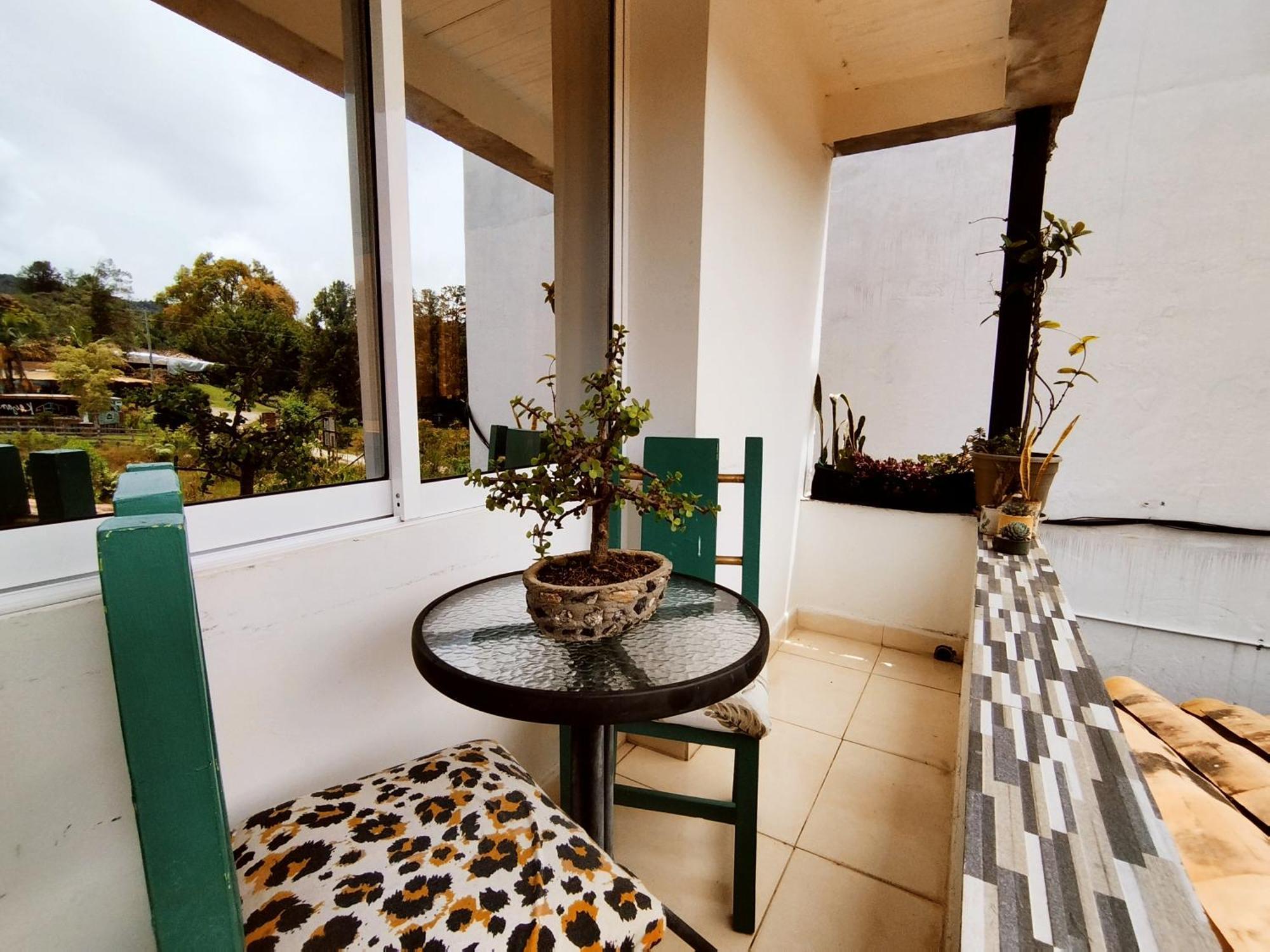 Casa Kayam Art Hostel Coliving Coworking Guatapé Oda fotoğraf