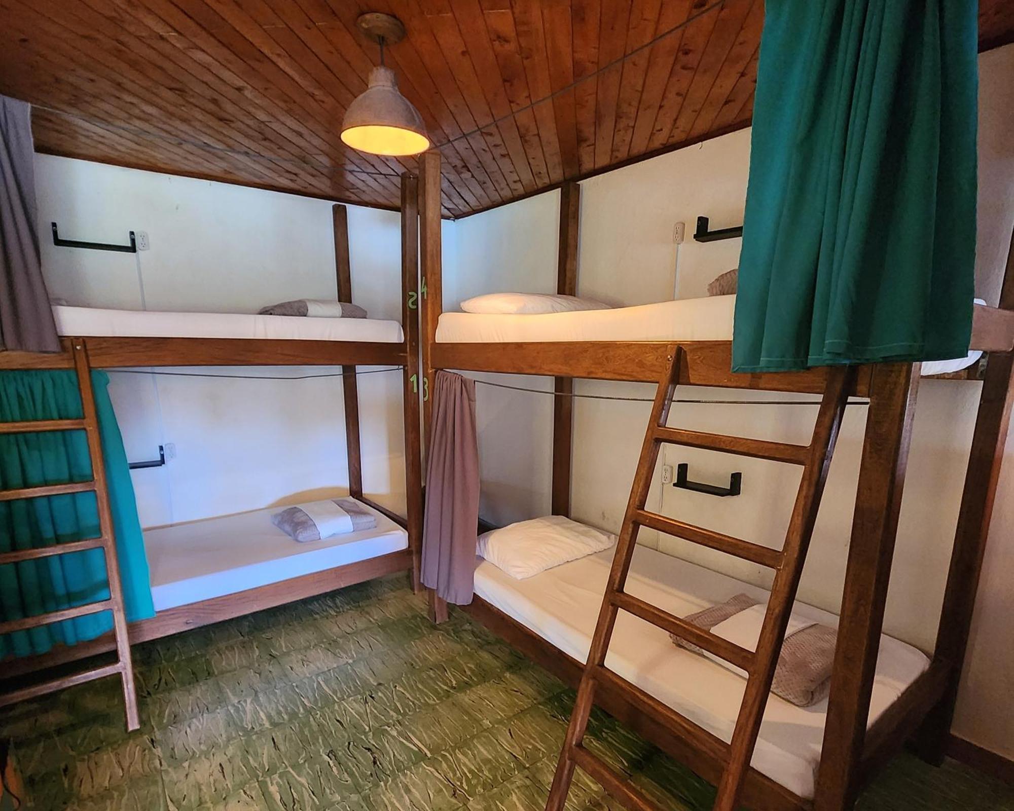 Casa Kayam Art Hostel Coliving Coworking Guatapé Oda fotoğraf