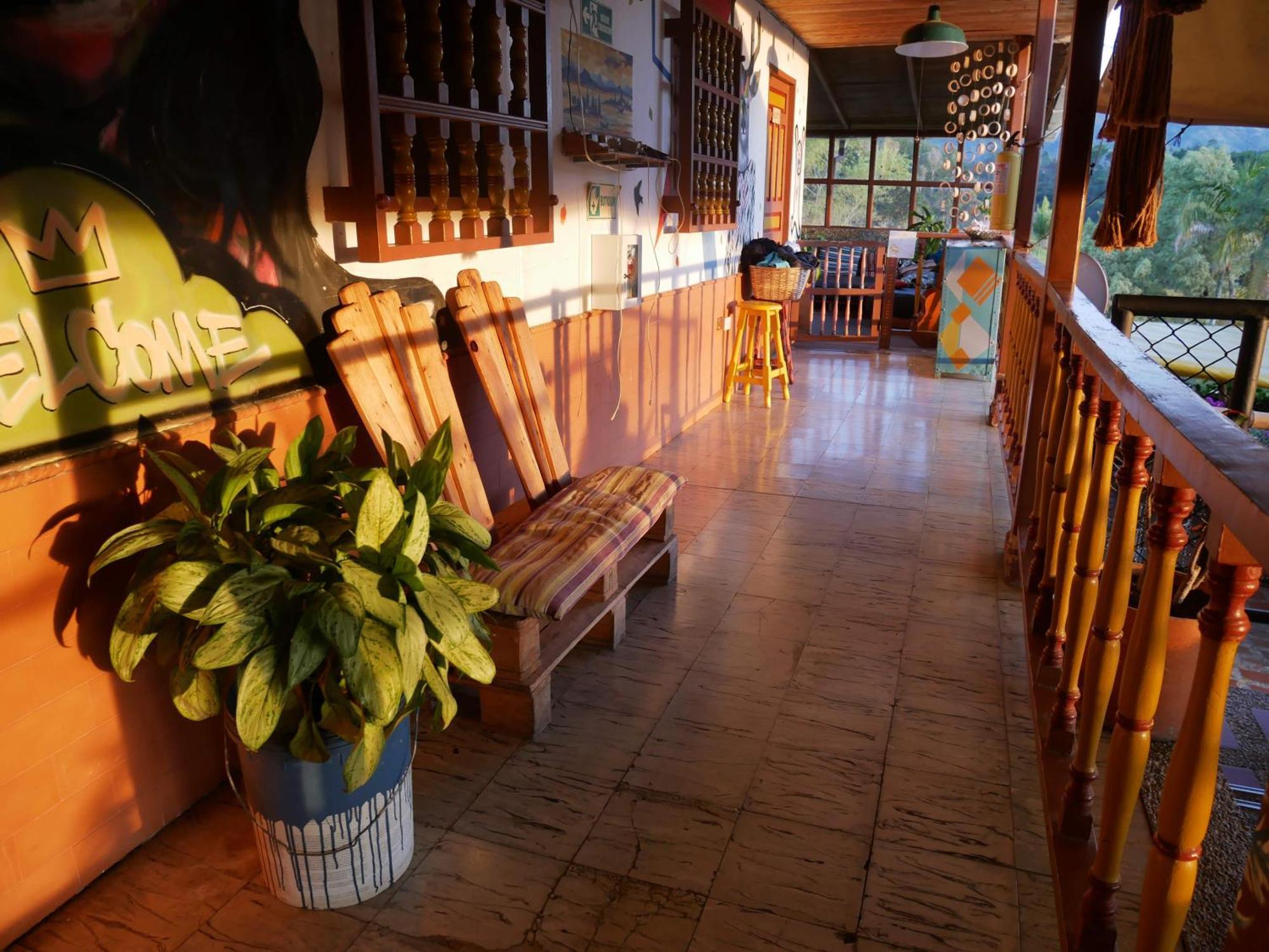 Casa Kayam Art Hostel Coliving Coworking Guatapé Dış mekan fotoğraf