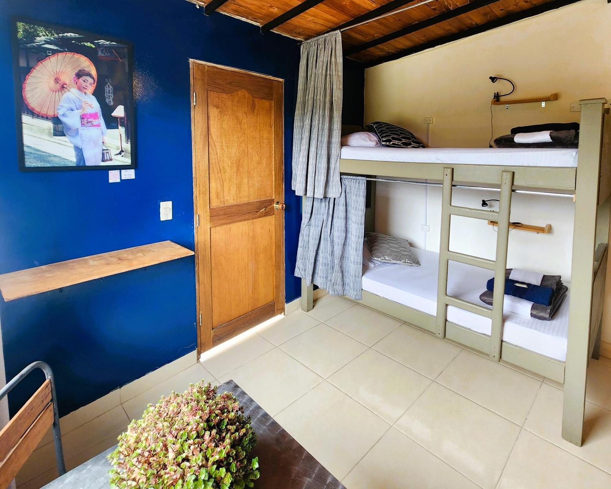 Casa Kayam Art Hostel Coliving Coworking Guatapé Oda fotoğraf